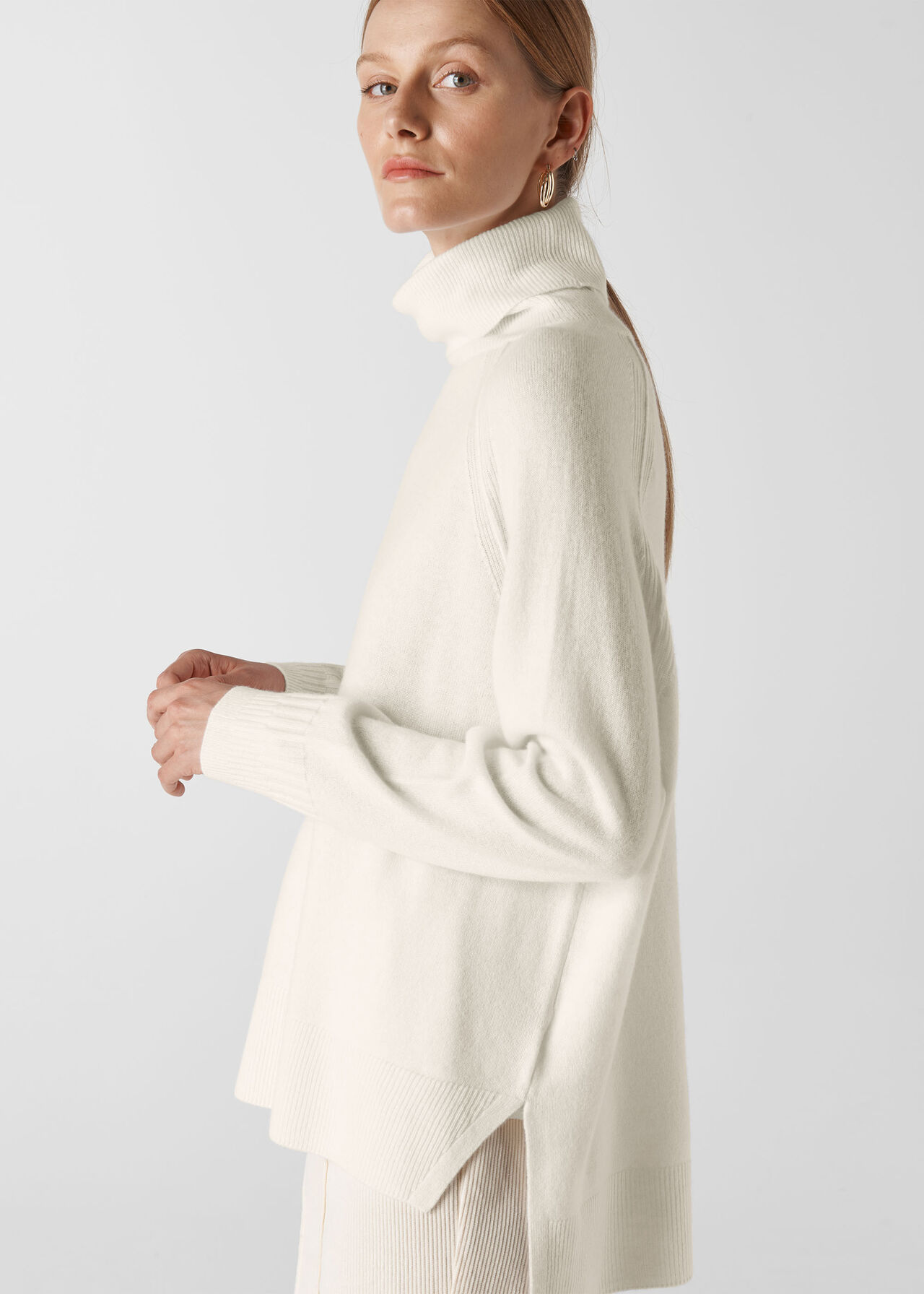 Cashmere Roll Neck Sweater Ivory