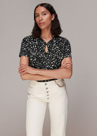 Sahara Cat Keyhole Tee