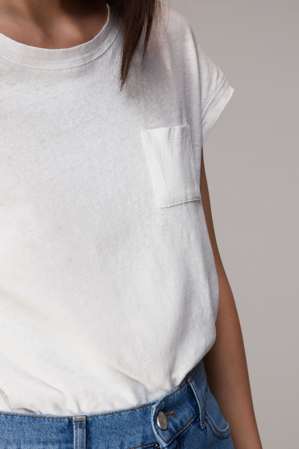 Ember Linen Mix Pocket Tee