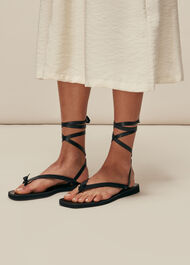 Dillon Knotted Thong Sandal Black
