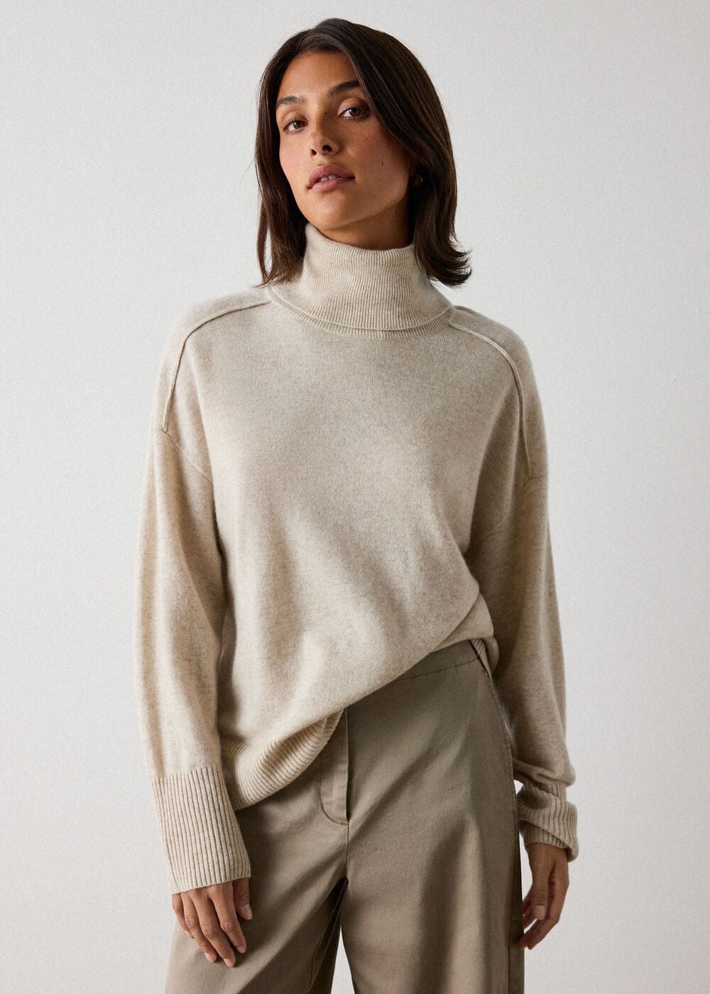 Oatmeal Cashmere Seam Roll Neck Knit