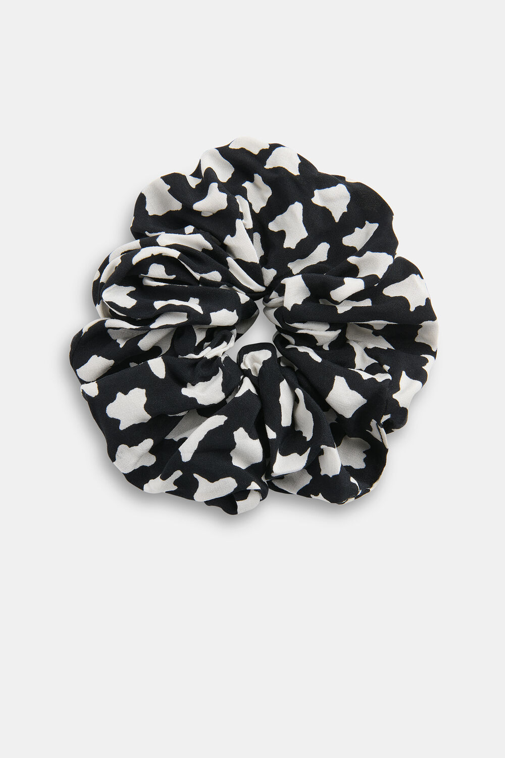 Black Abstract Triangle Scrunchie