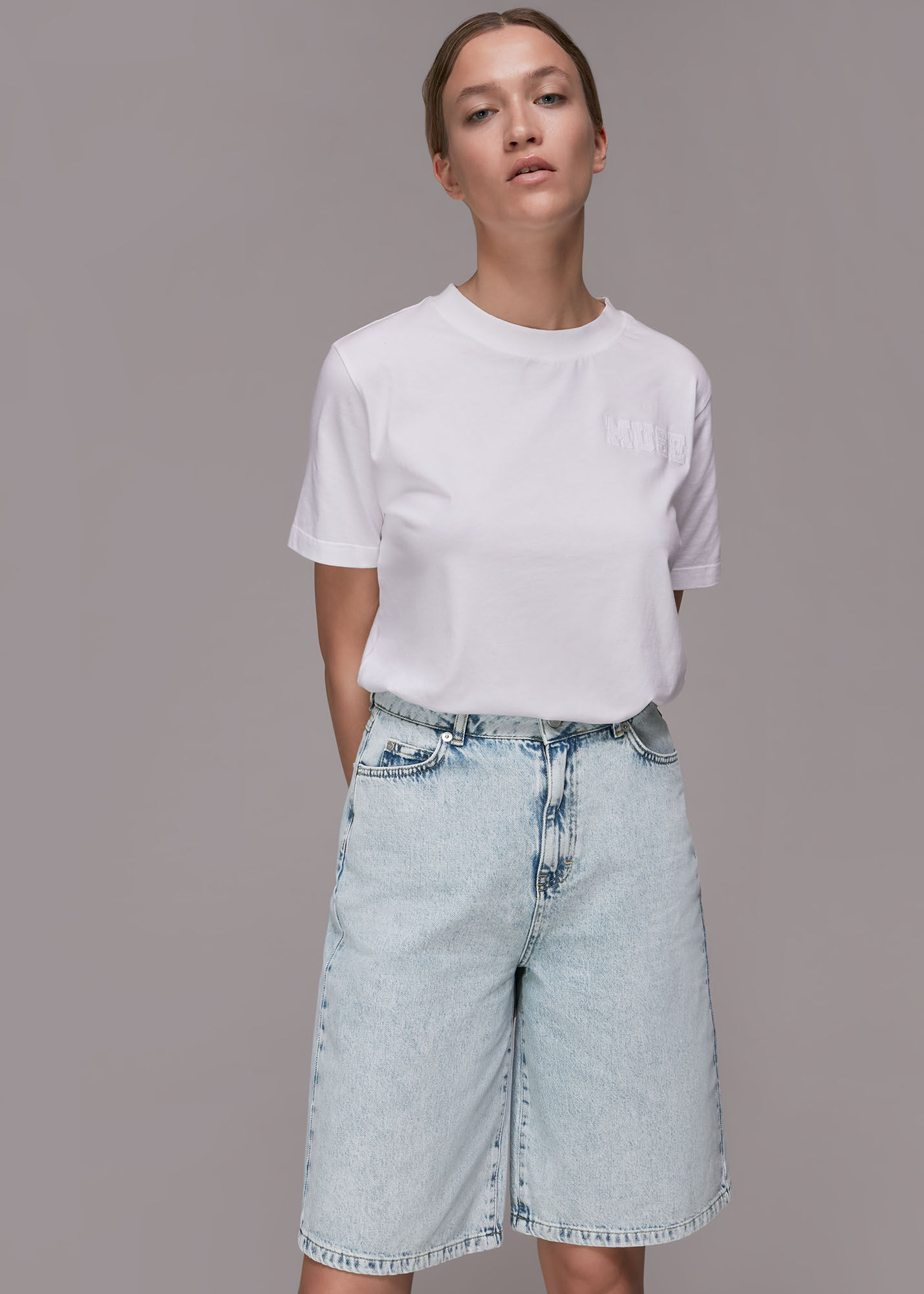 Light wash bermuda shorts deals