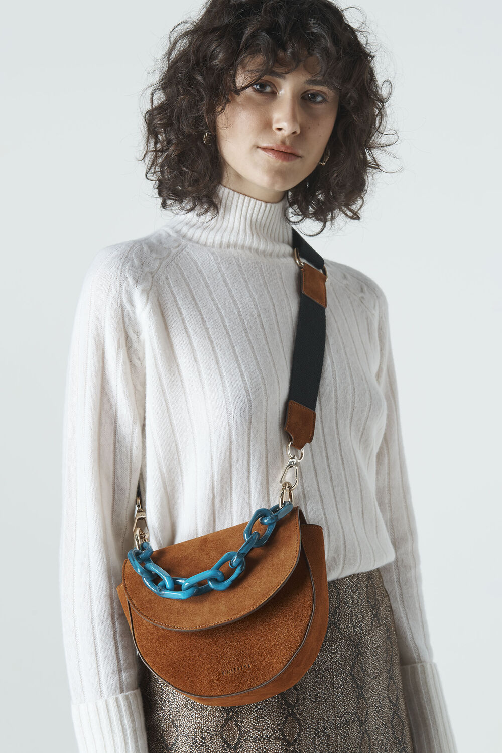 Felix Resin Chain Saddle Bag Tan