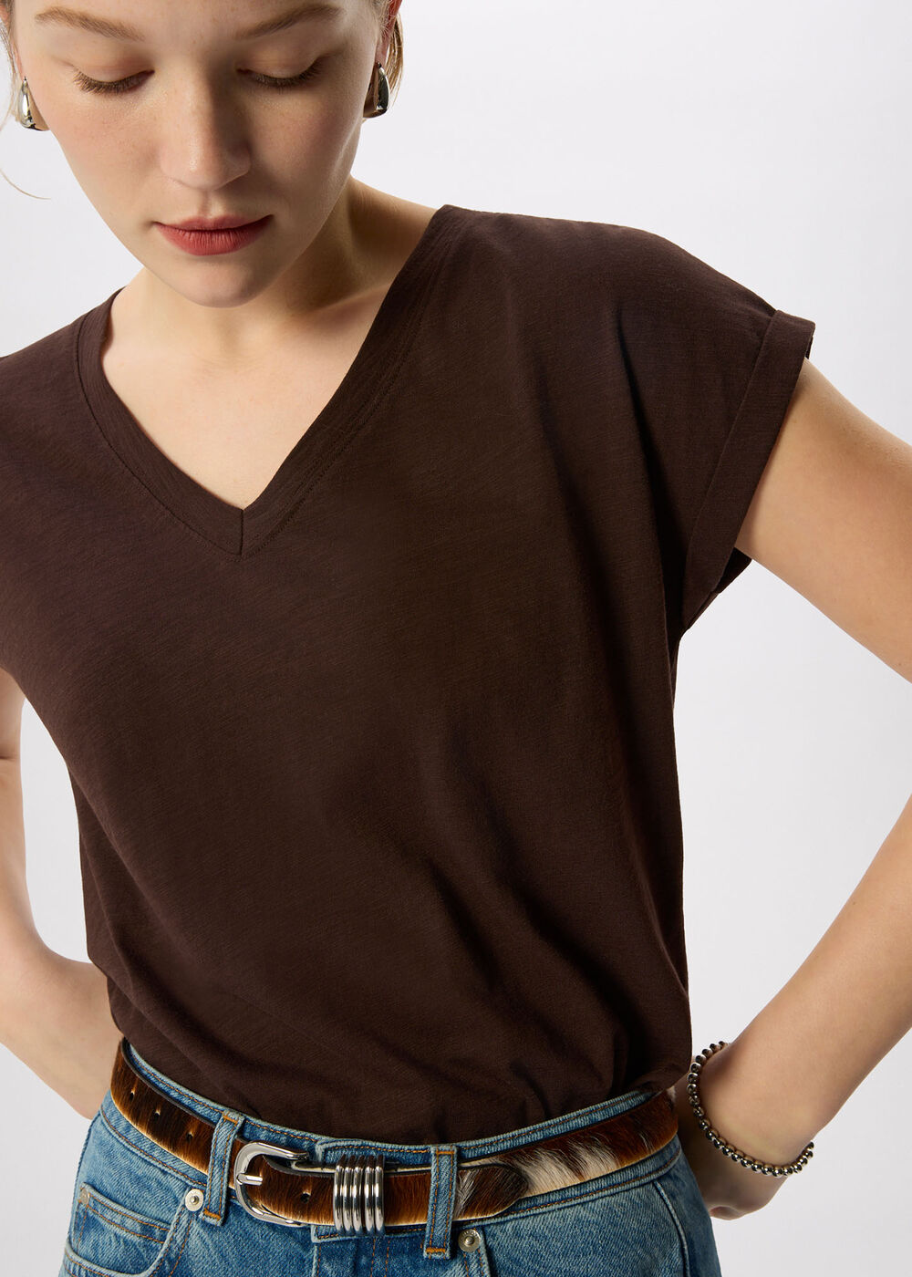 Willa V-Neck Cap Sleeve Tee
