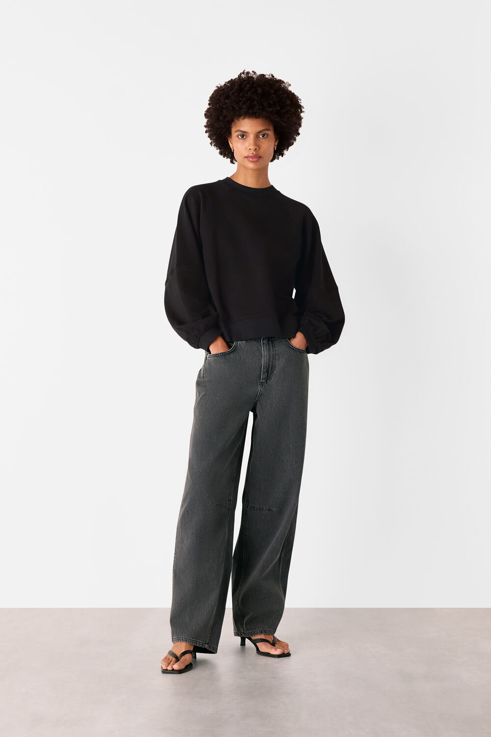 Black Gathered Full Sleeve Sweat