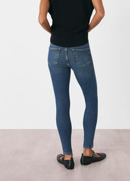 Stretch Sculpted Skinny Jean