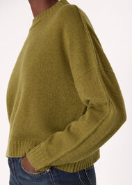 Wool Curved Hem Knit