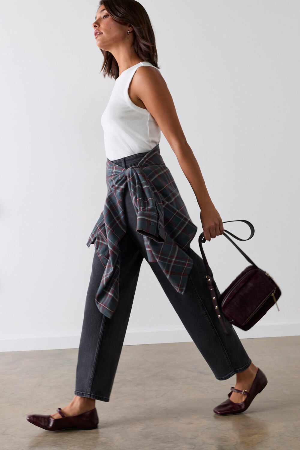 Grey Stretch Barrel Leg Jean
