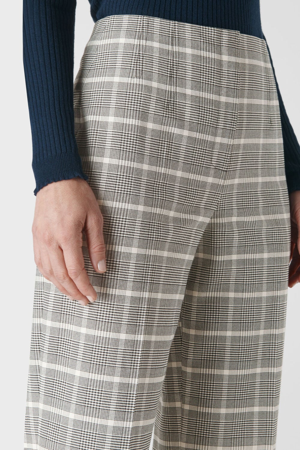 Courtney Check Trouser Black and White