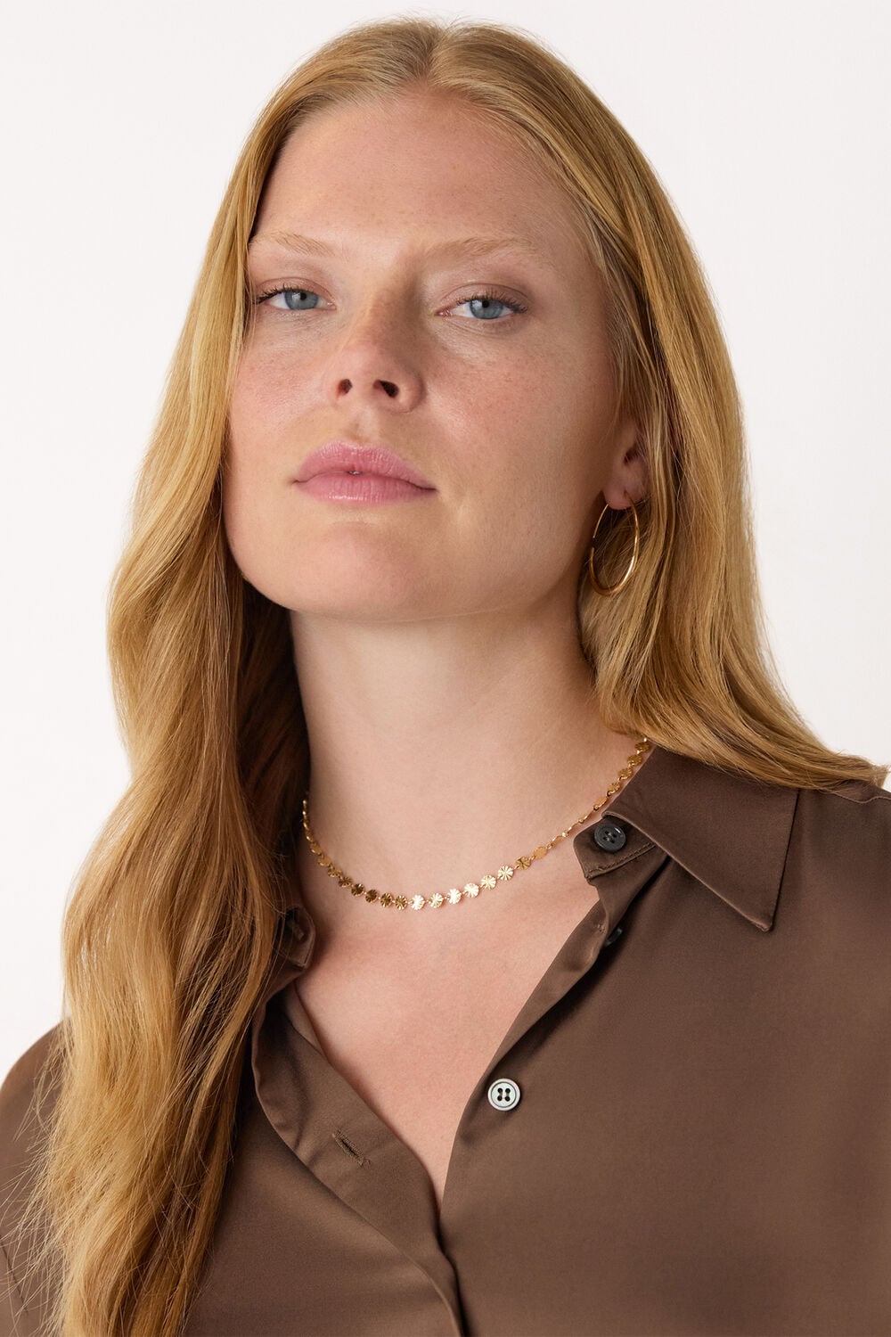 Gold Textured Circle Chain Necklace