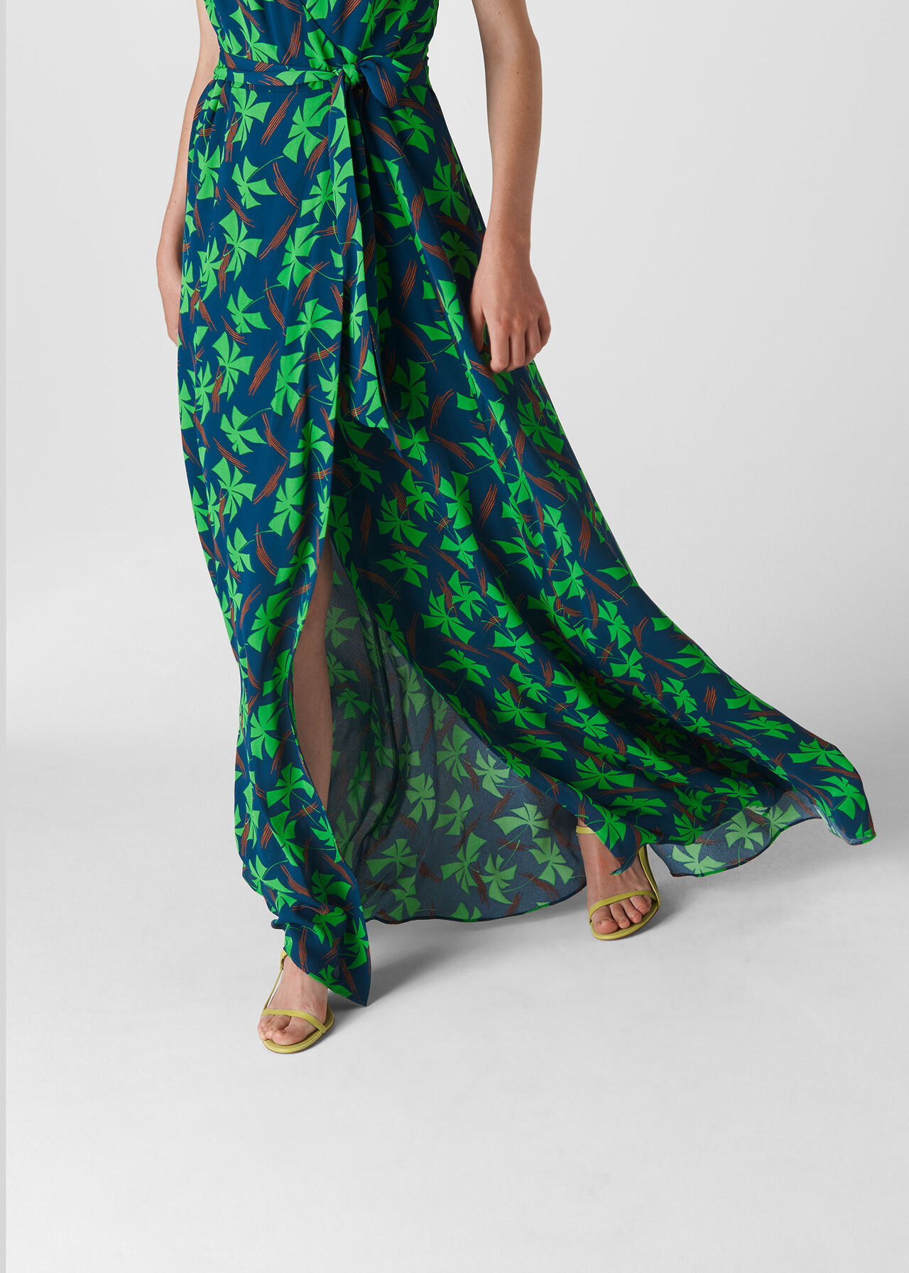 Noa Graphic Clover Maxi Dress Navy/Multi