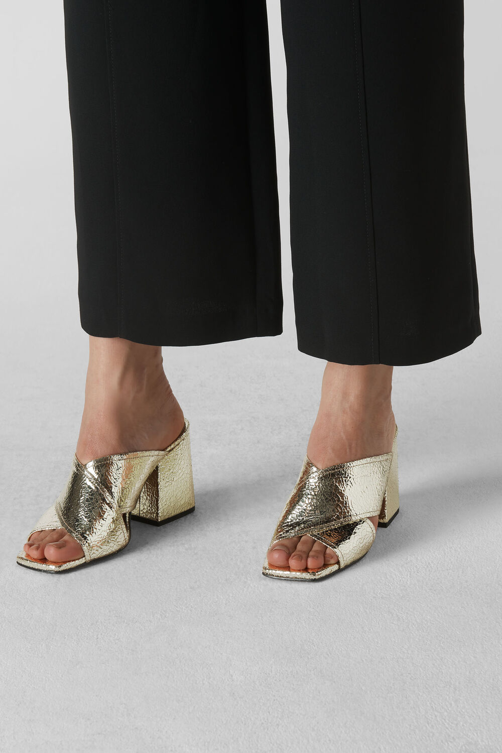 Ayres Cross Strap Sandal