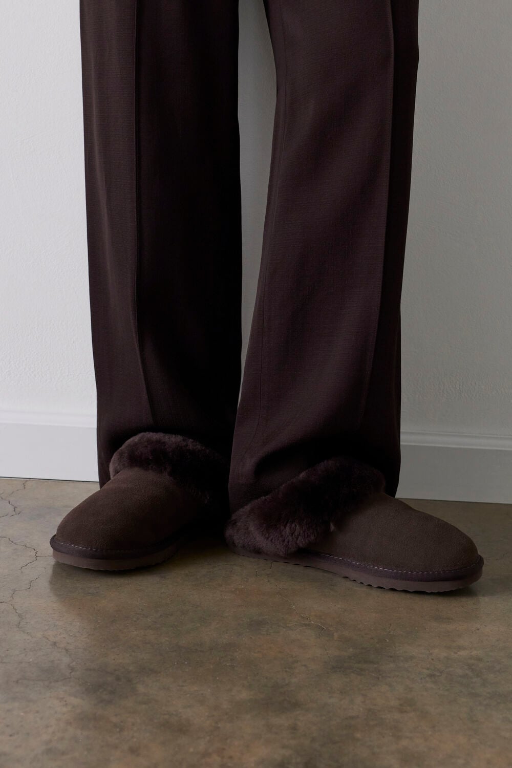 Chocolate Emilia Cuff Slipper