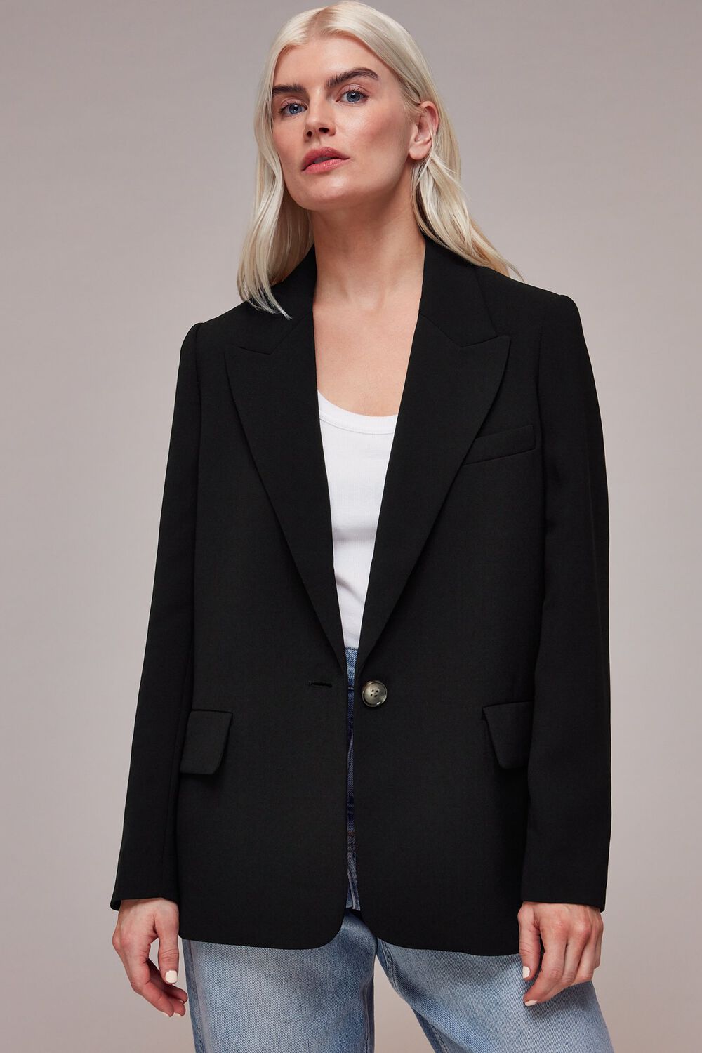 Black Petite Crepe Boyfriend Blazer