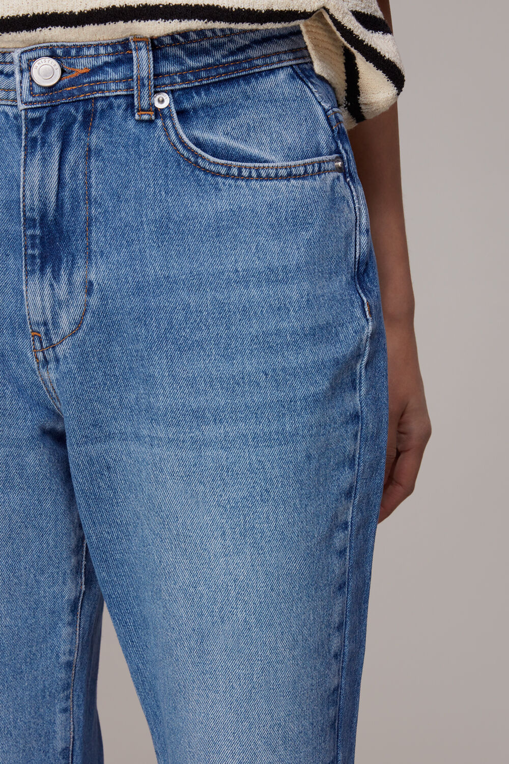 Authentic Kick Flare Jean