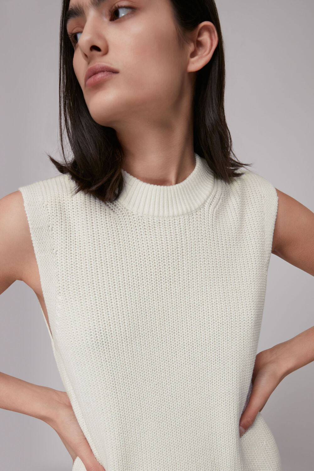 Round Neck Knitted Midi Dress