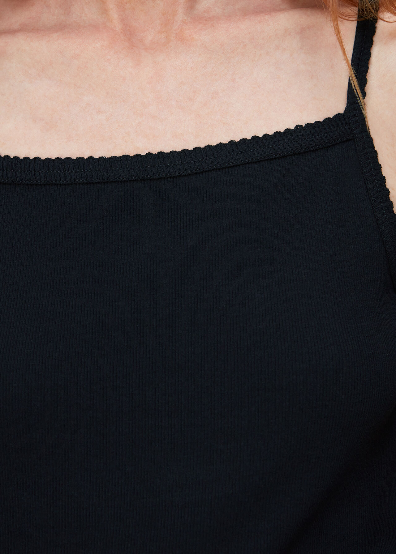 Scalloped Edge Rib Vest