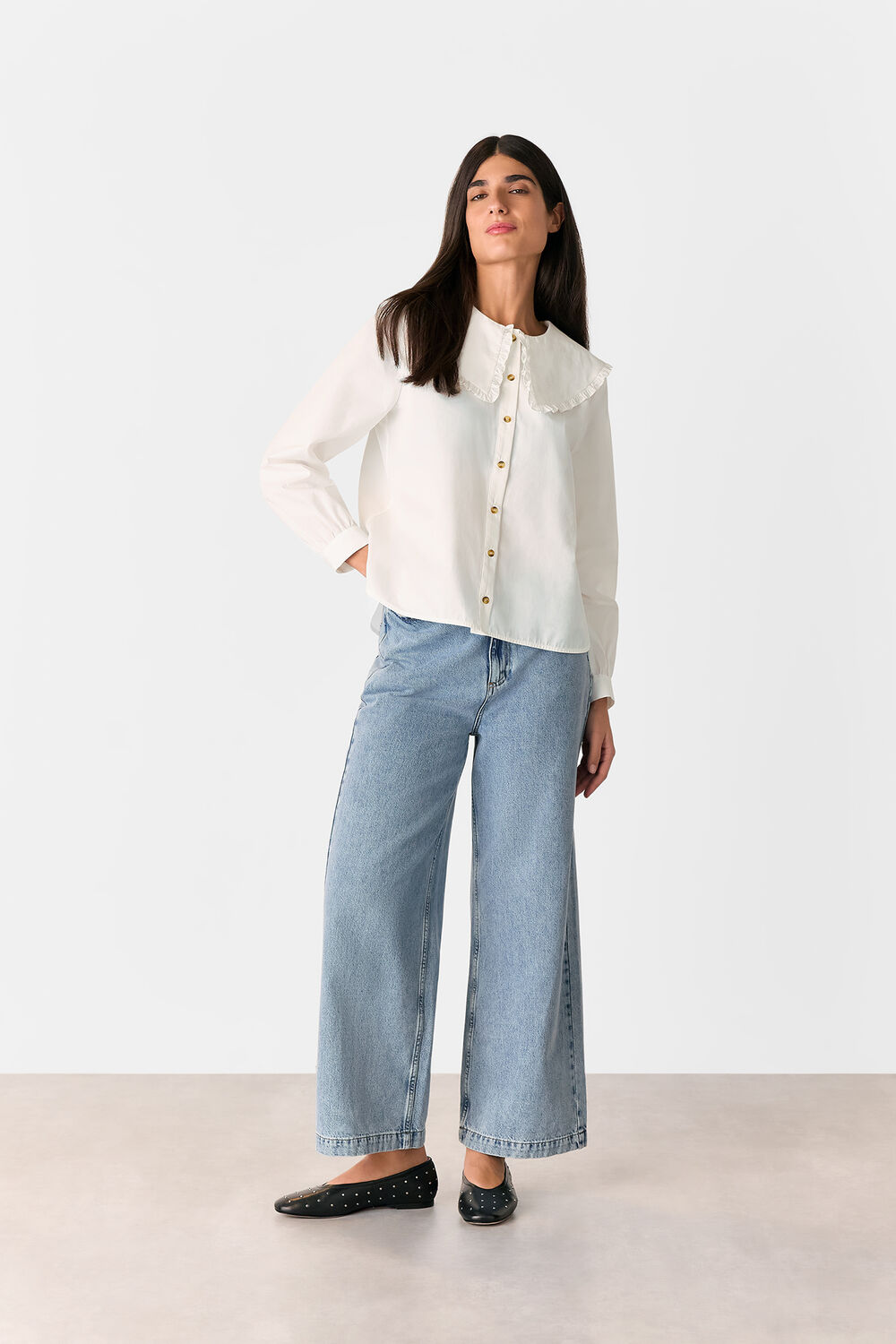 White Cotton Collar Detail Top