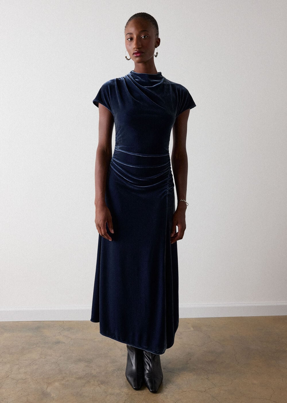 Navy Velvet Ruched Midi Dress