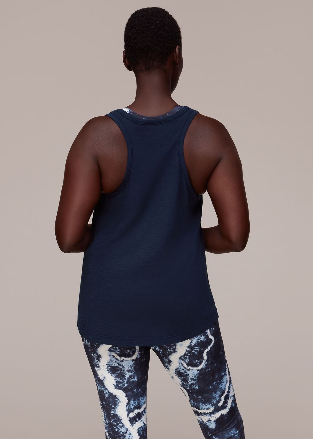 Curved Hem Active Vest