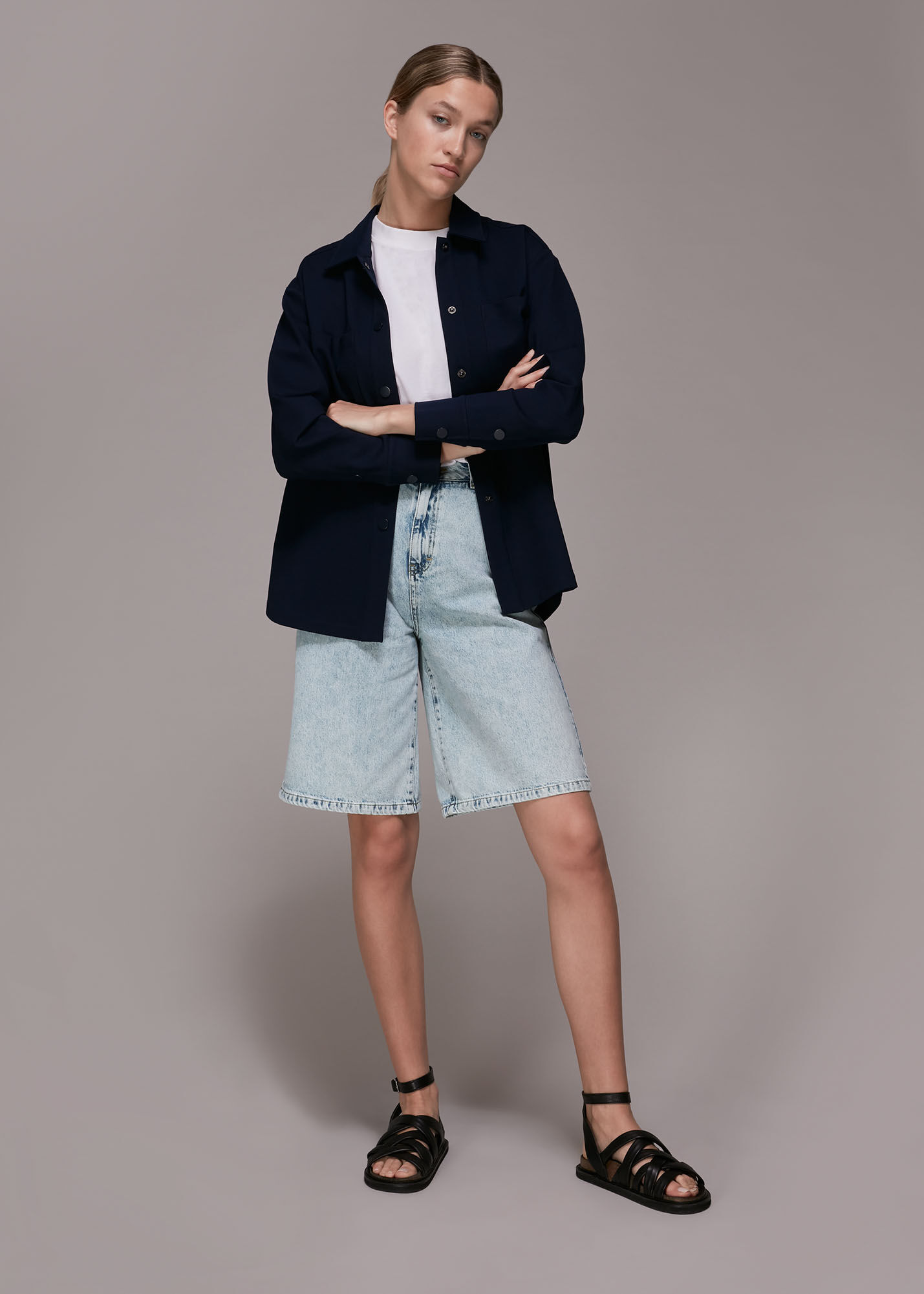 Light wash bermuda top shorts