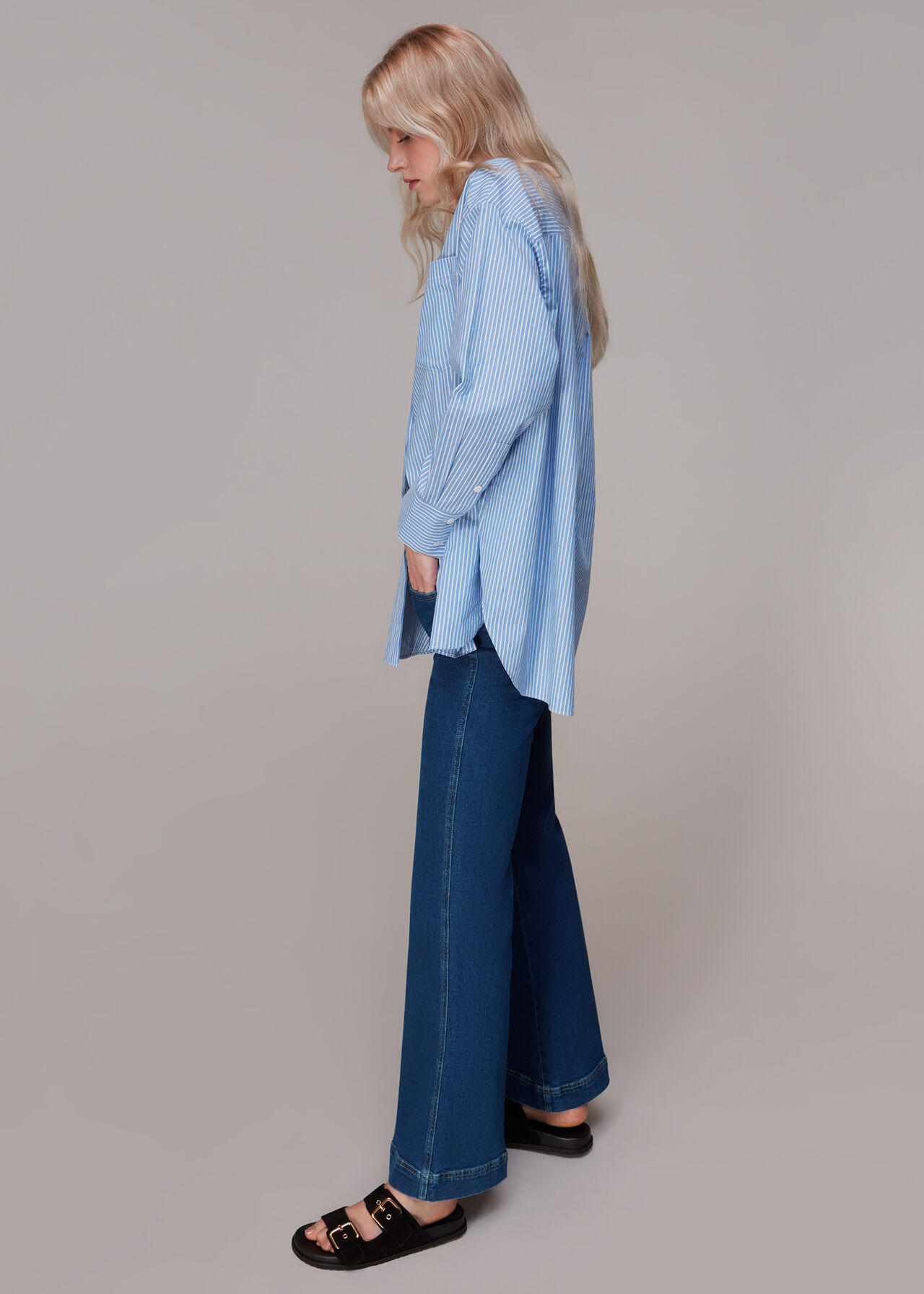 Lucy Stretch Flared Jean