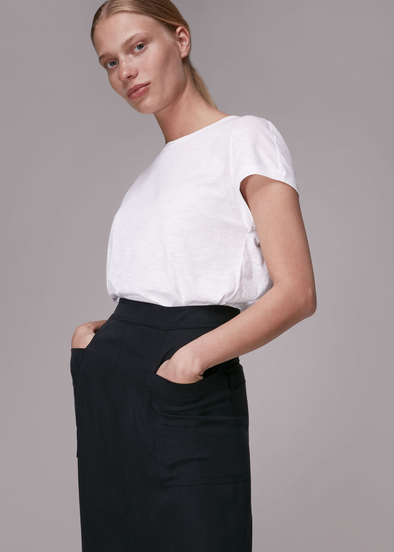 Pocket Detail Straight Skirt