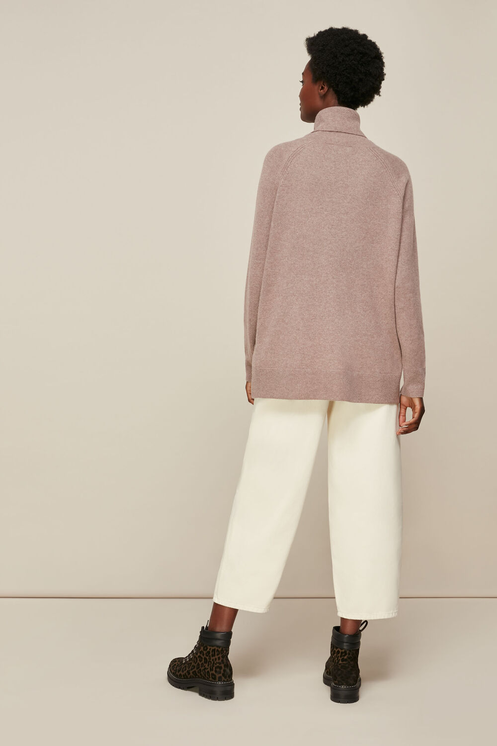 Cashmere Roll Neck Knit