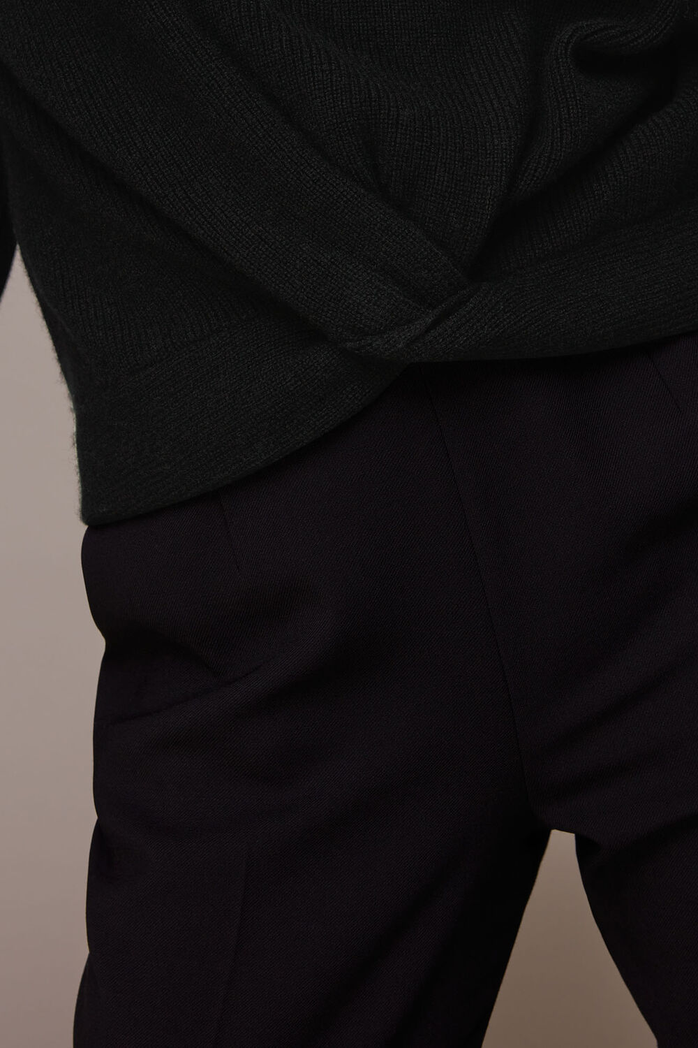 Twist Front Wool Cashmere Knit