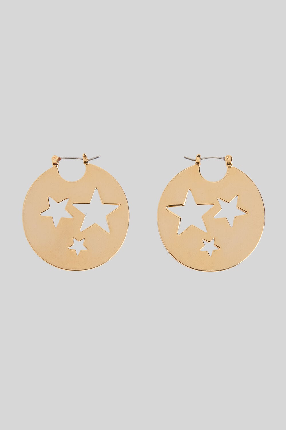 Gold Star Cut Out Earring