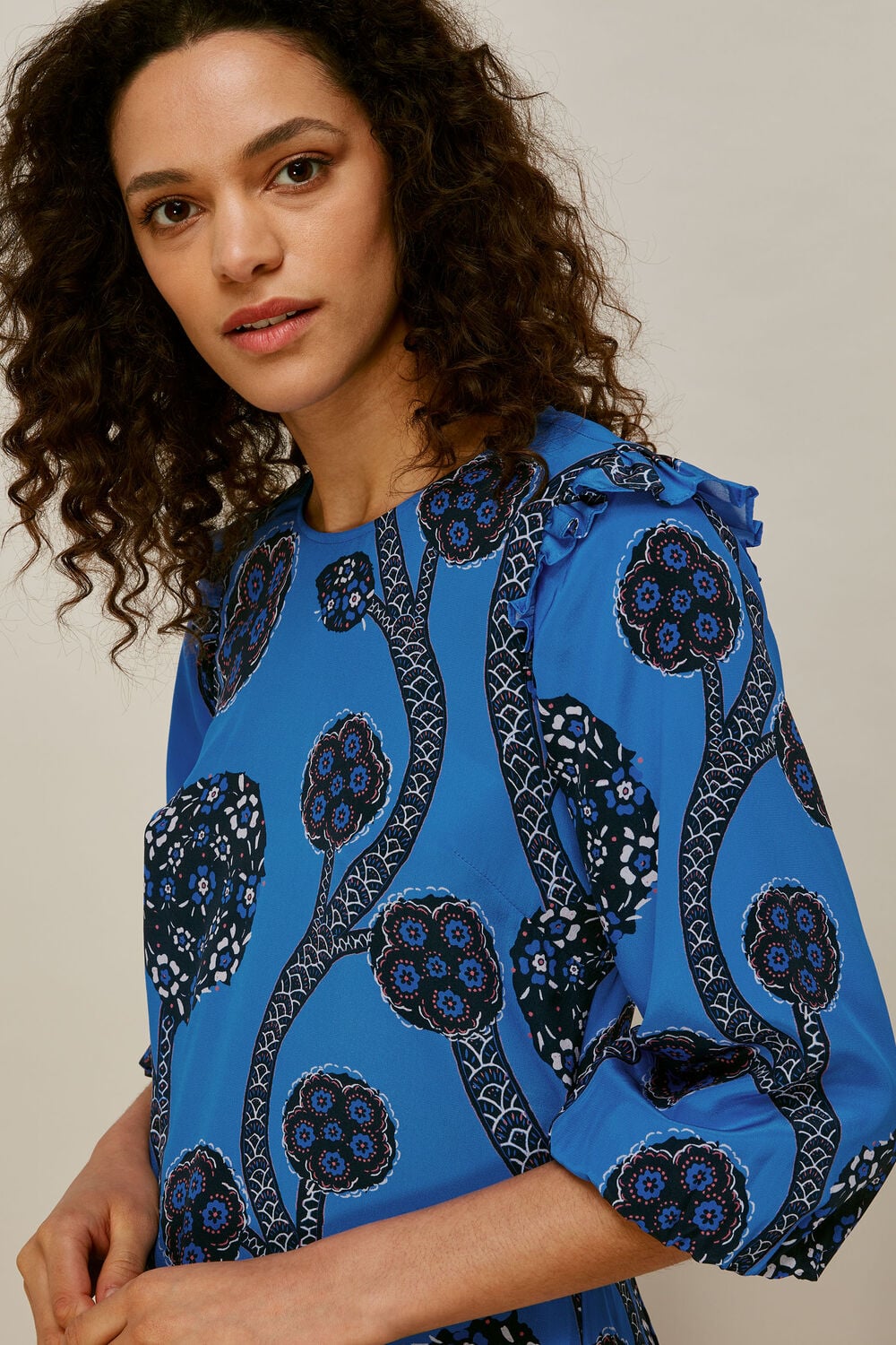 Trailing Seedpod Silk Top Blue/Multi