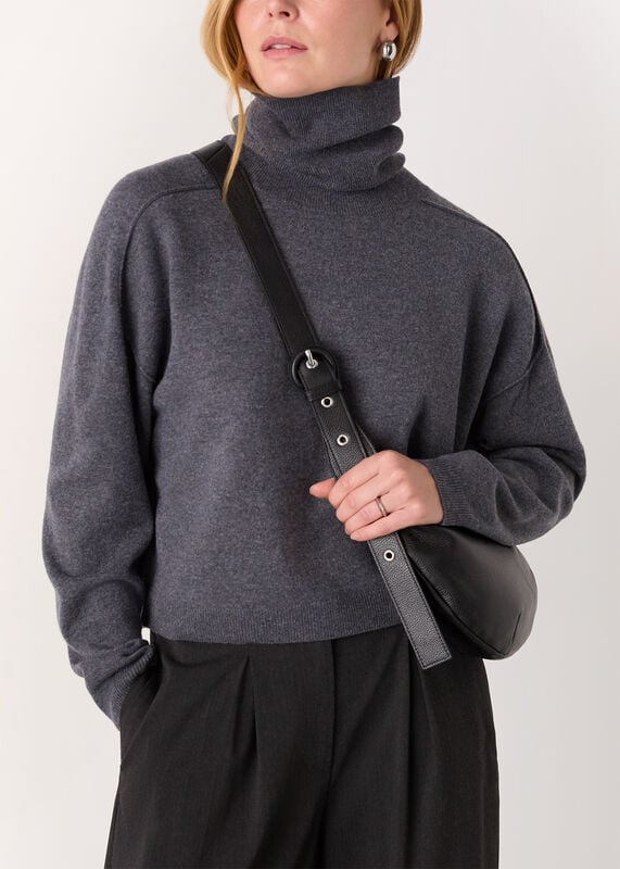 Black Small Sia Curved Crossbody Bag