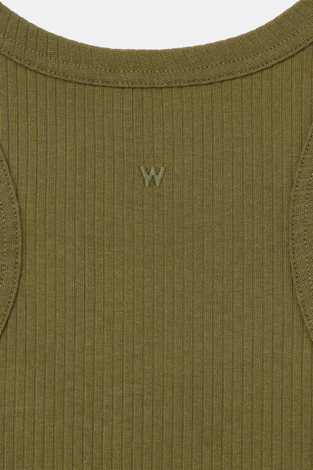 Ultimate Ribbed Scoop Vest