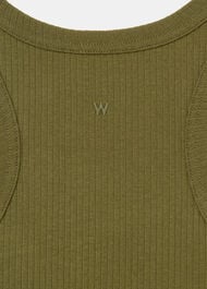 Ultimate Ribbed Scoop Vest