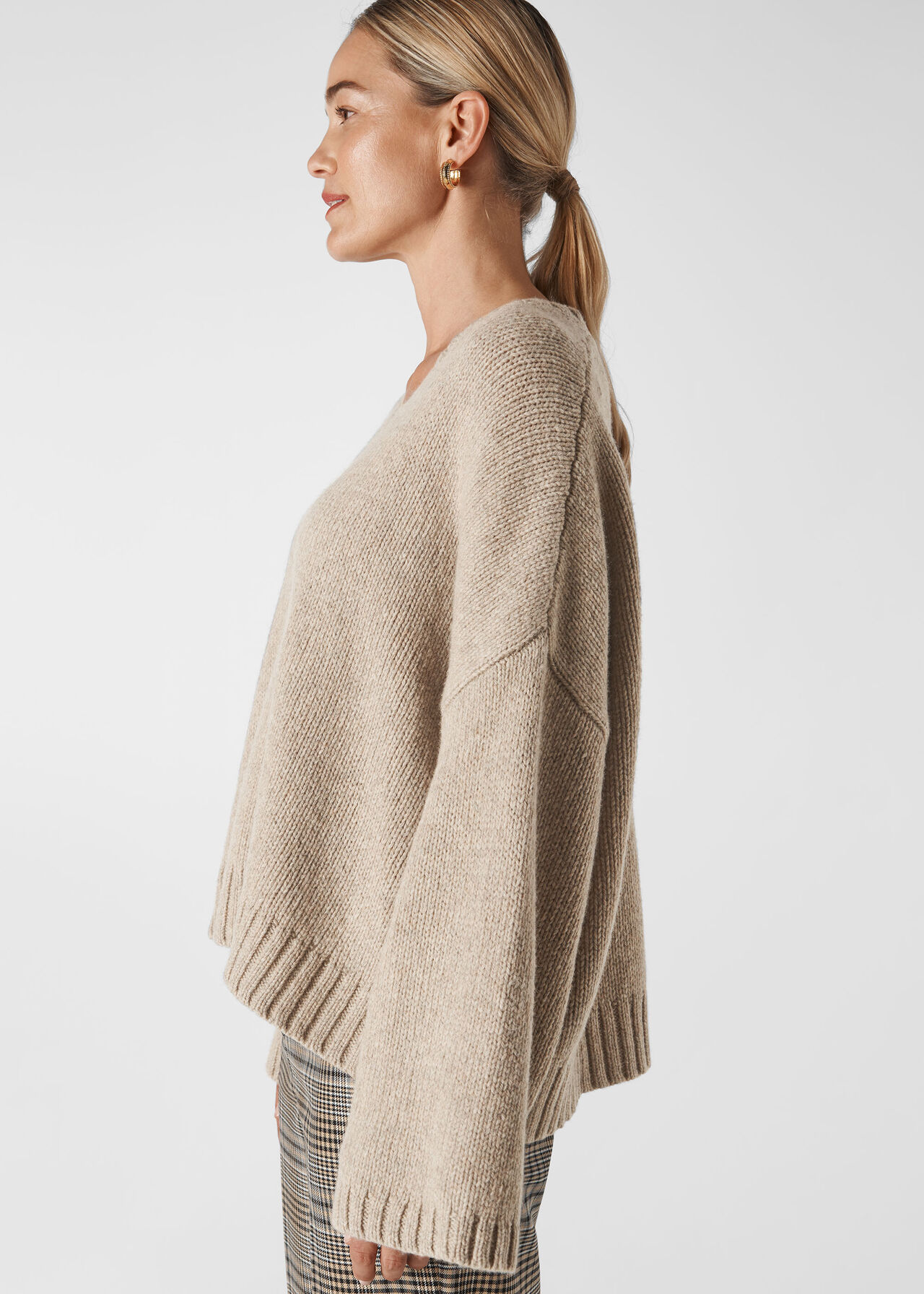 Oversized V Neck Wool Knit Neutral