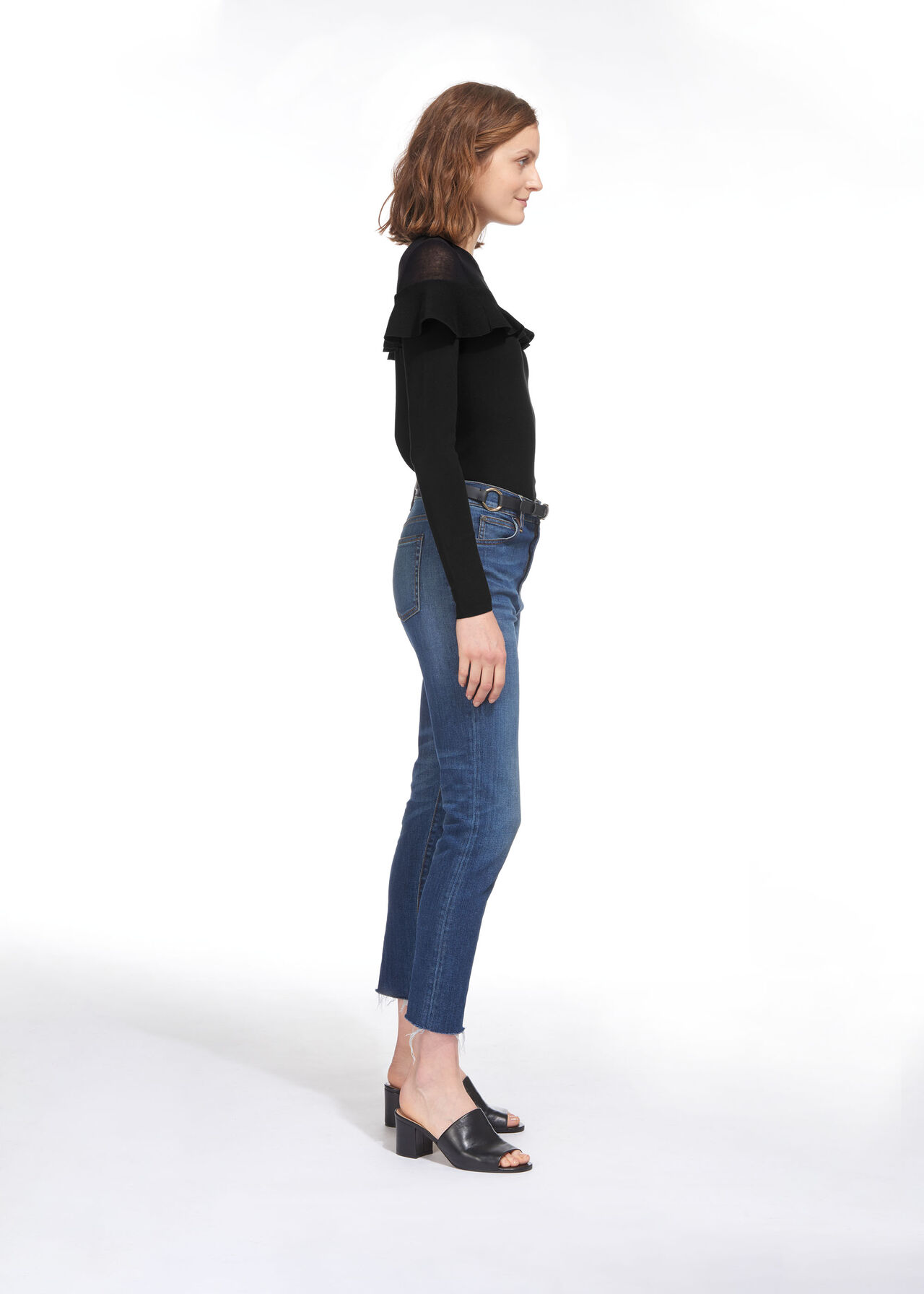 Crop Frill Yoke Sweater Black