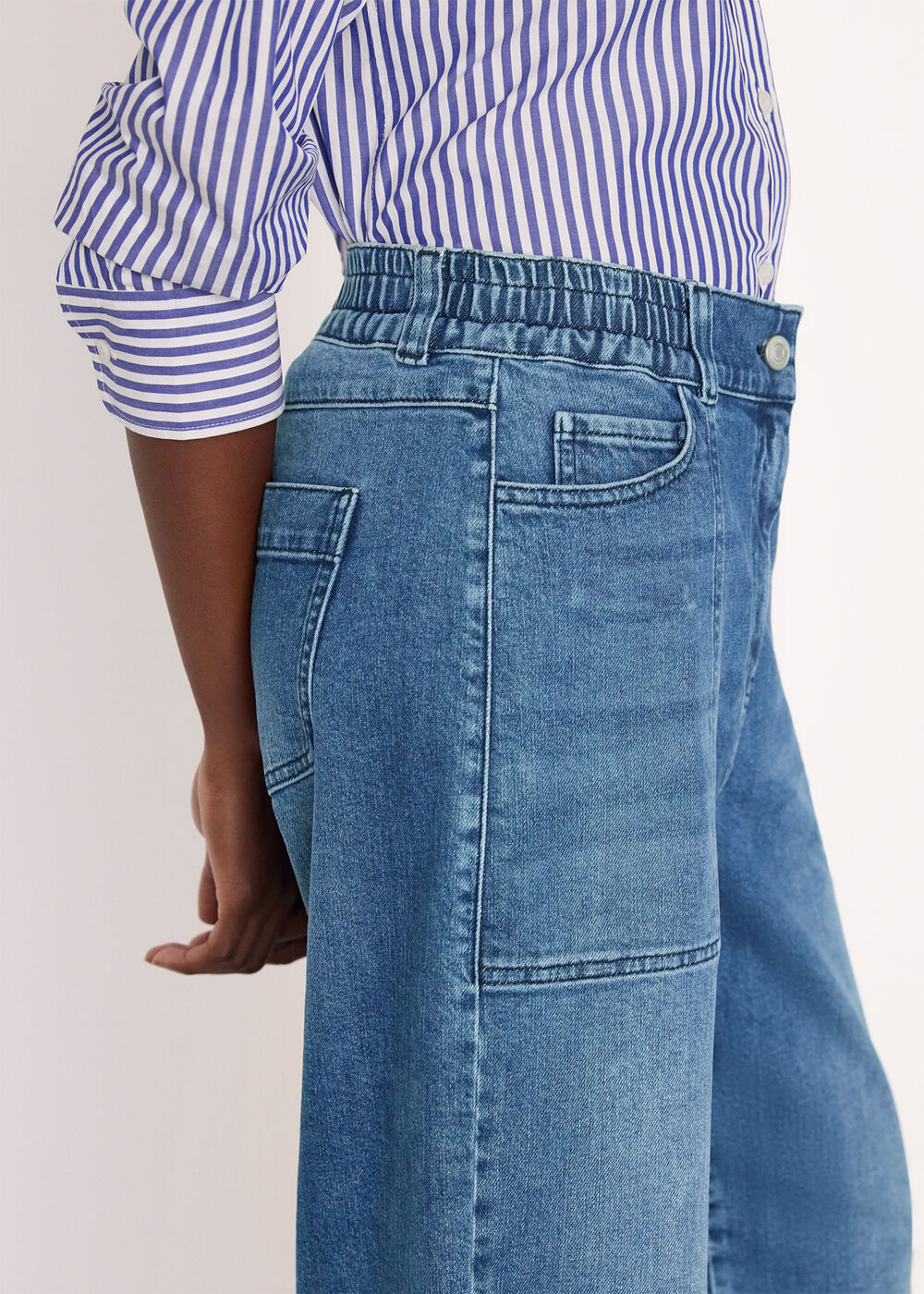 Elasticated Waist Barrel Jean
