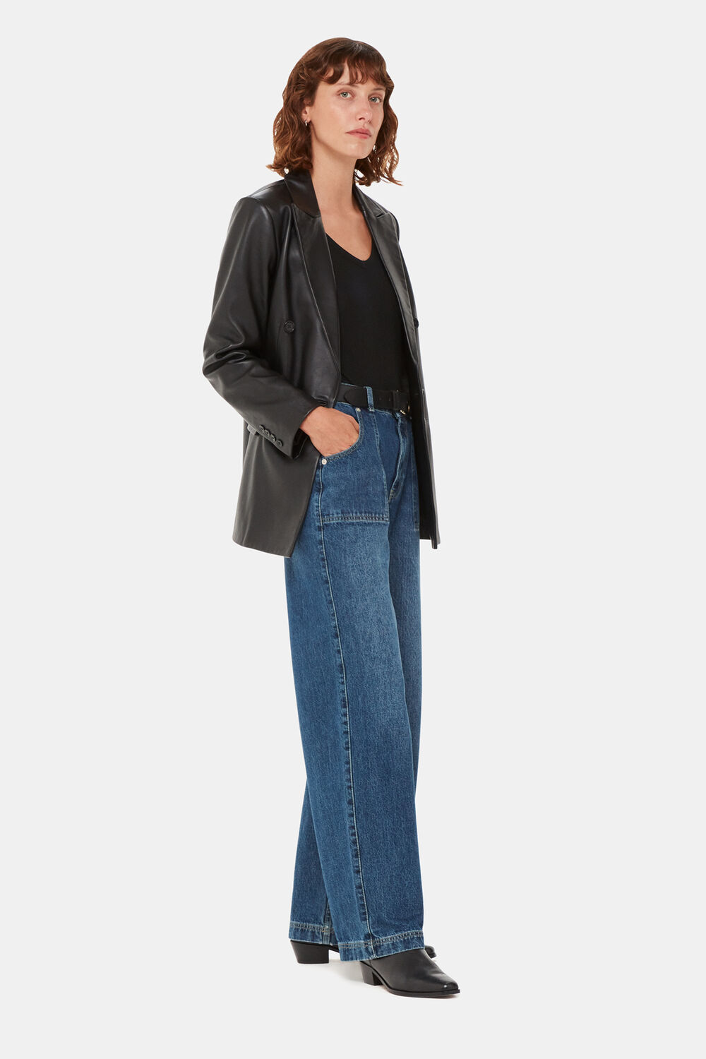 Essential Ribbed V Neck