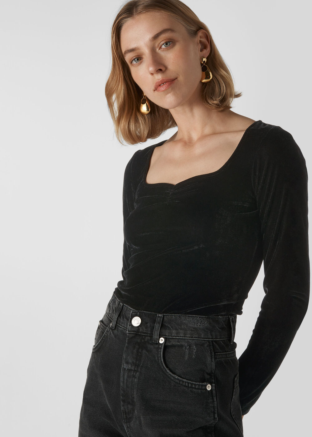 Sweetheart Front Velvet Top Black