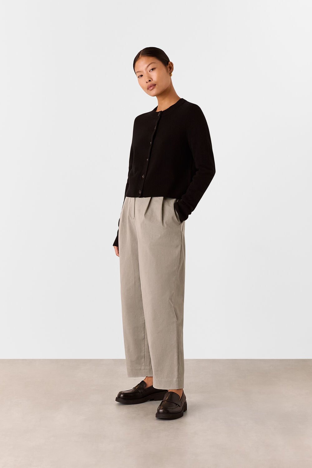 Petite Bethany Barrel Leg Trouser