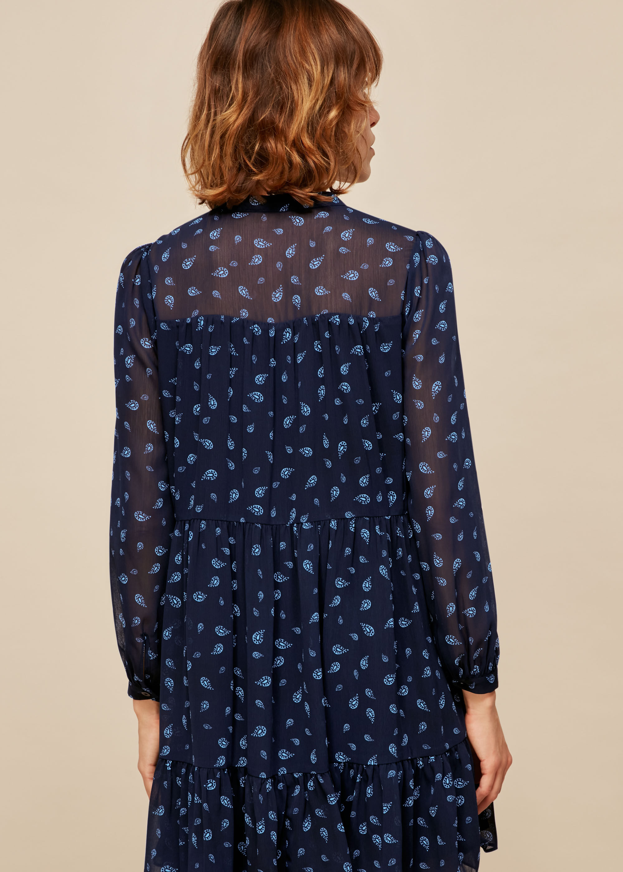 Blue paisley deals print dress