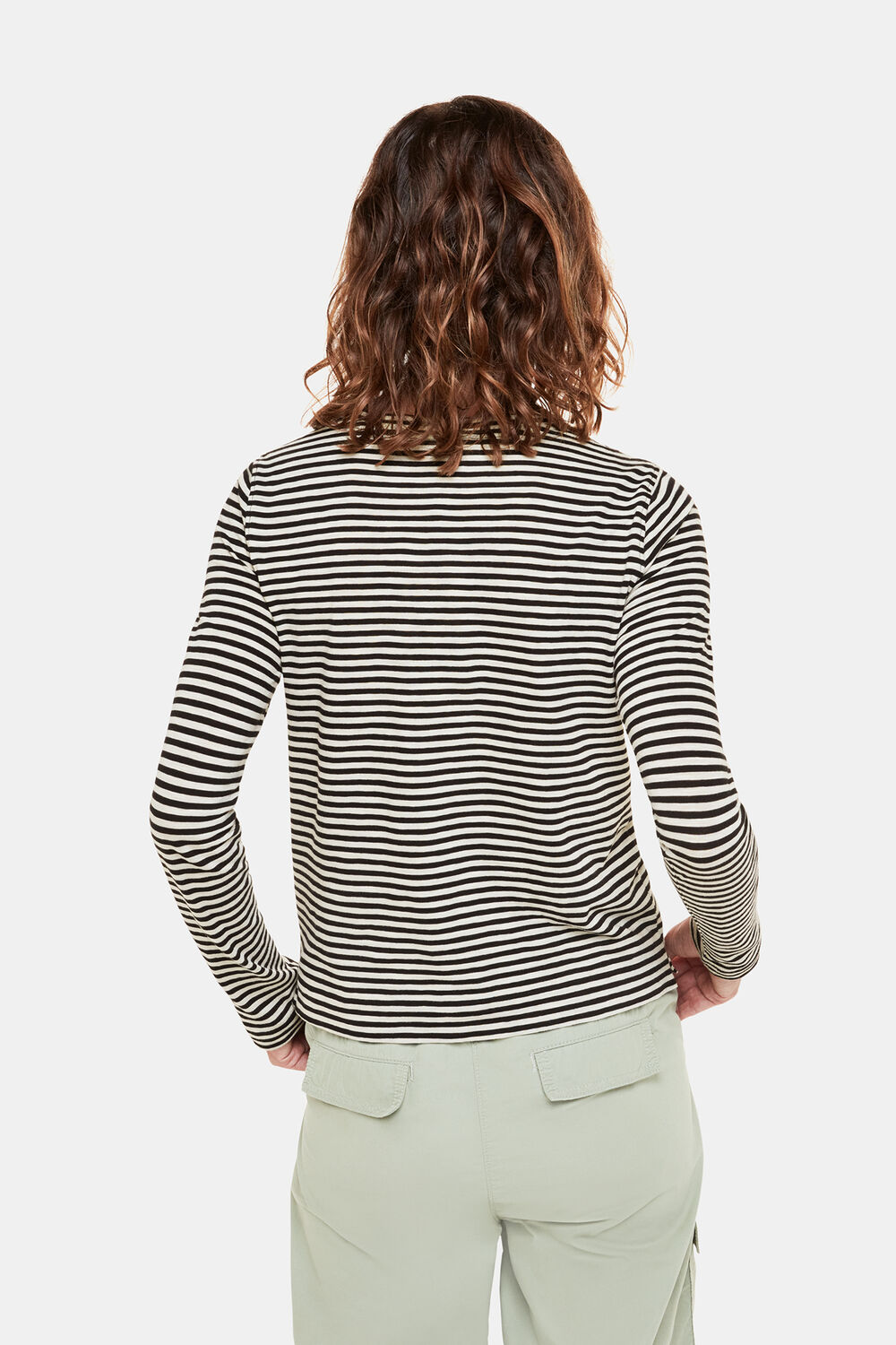 Fine Stripe Pocket Crew
