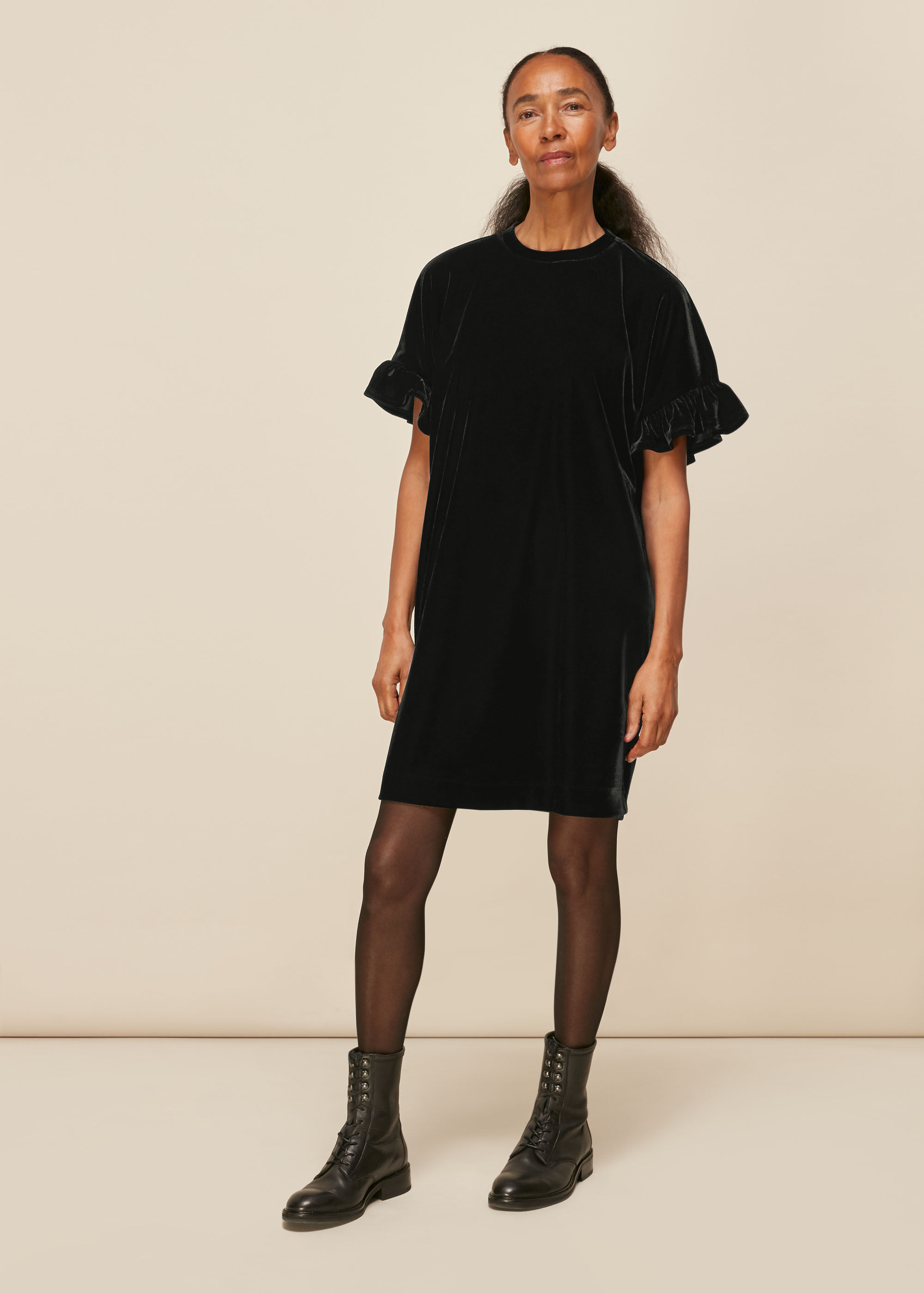 Frill sleeve sales black dress