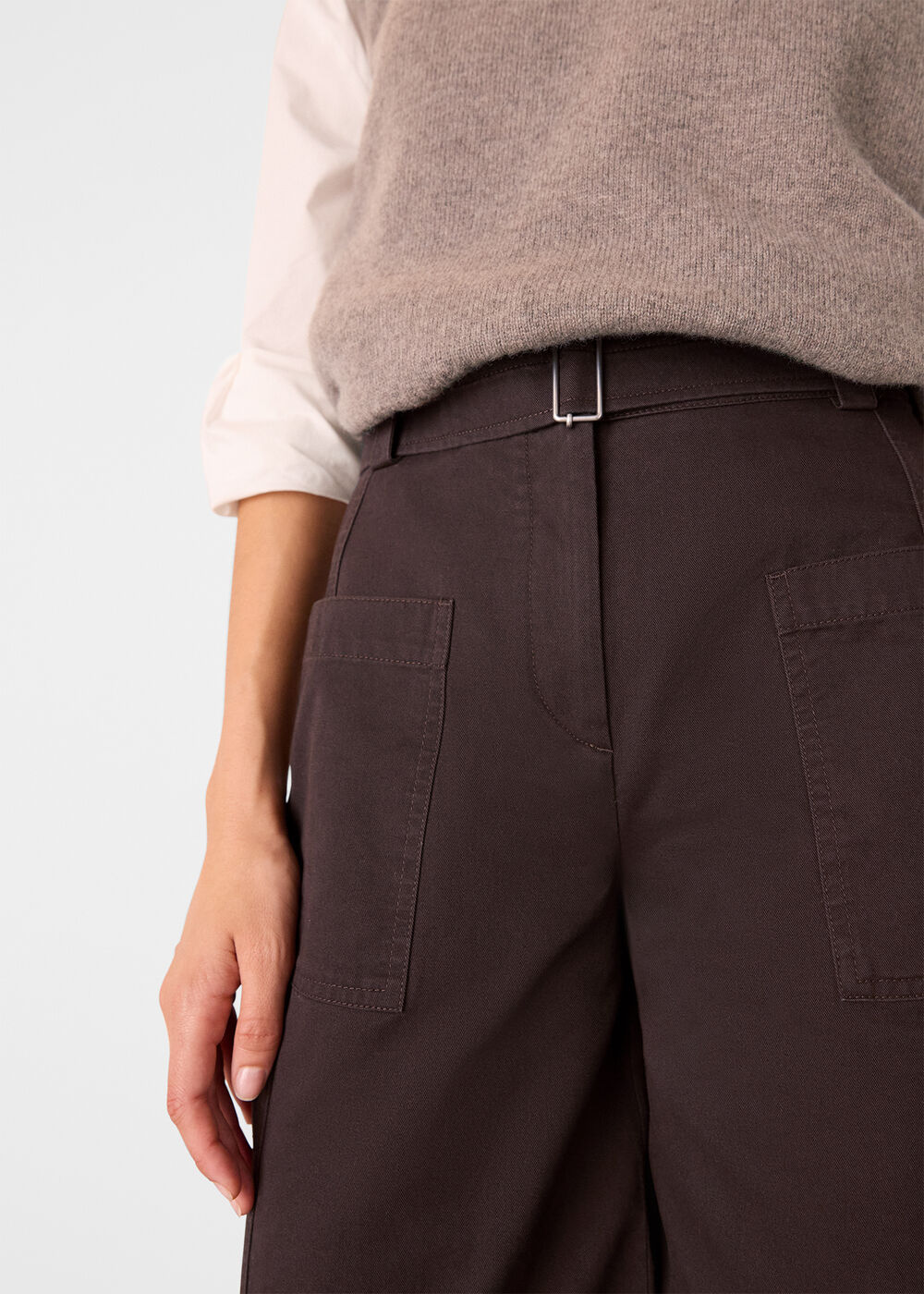 Belted Cotton Barrel Trouser