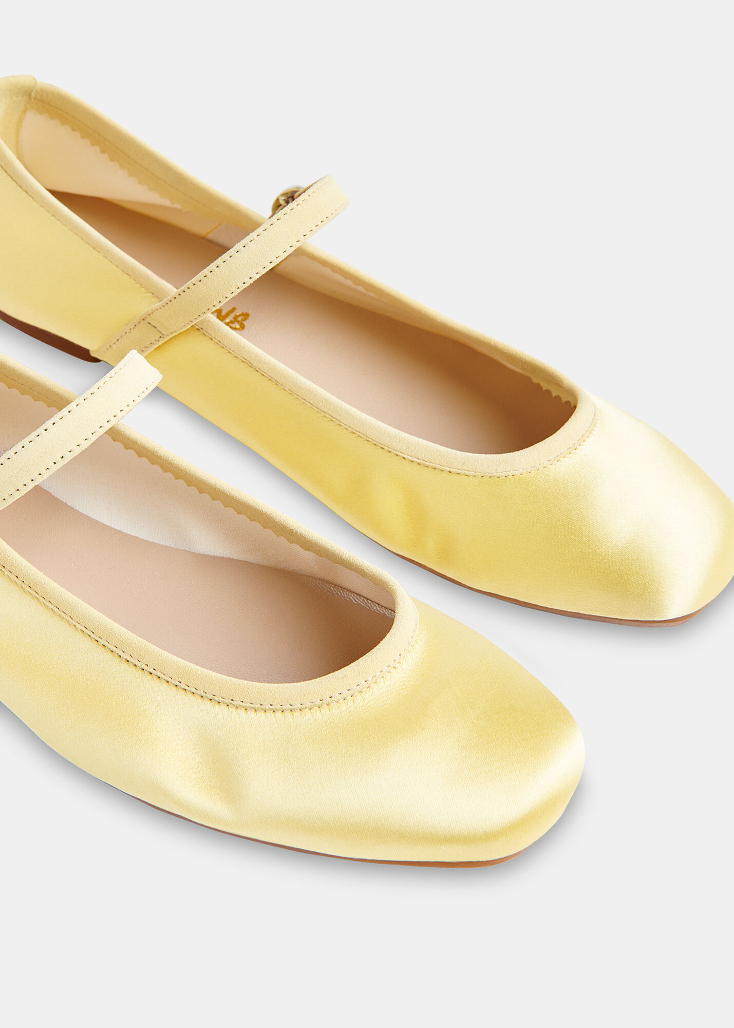 Yellow dress flats 2025