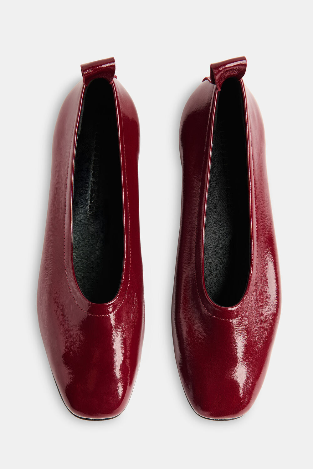 Plum Whistles X Essen Ballet Flat