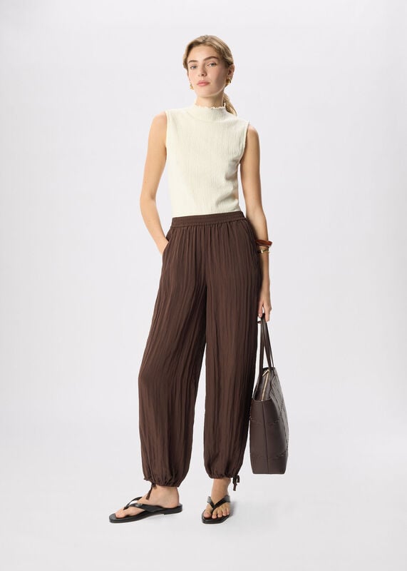 Ivory Textured Sleeveless Top