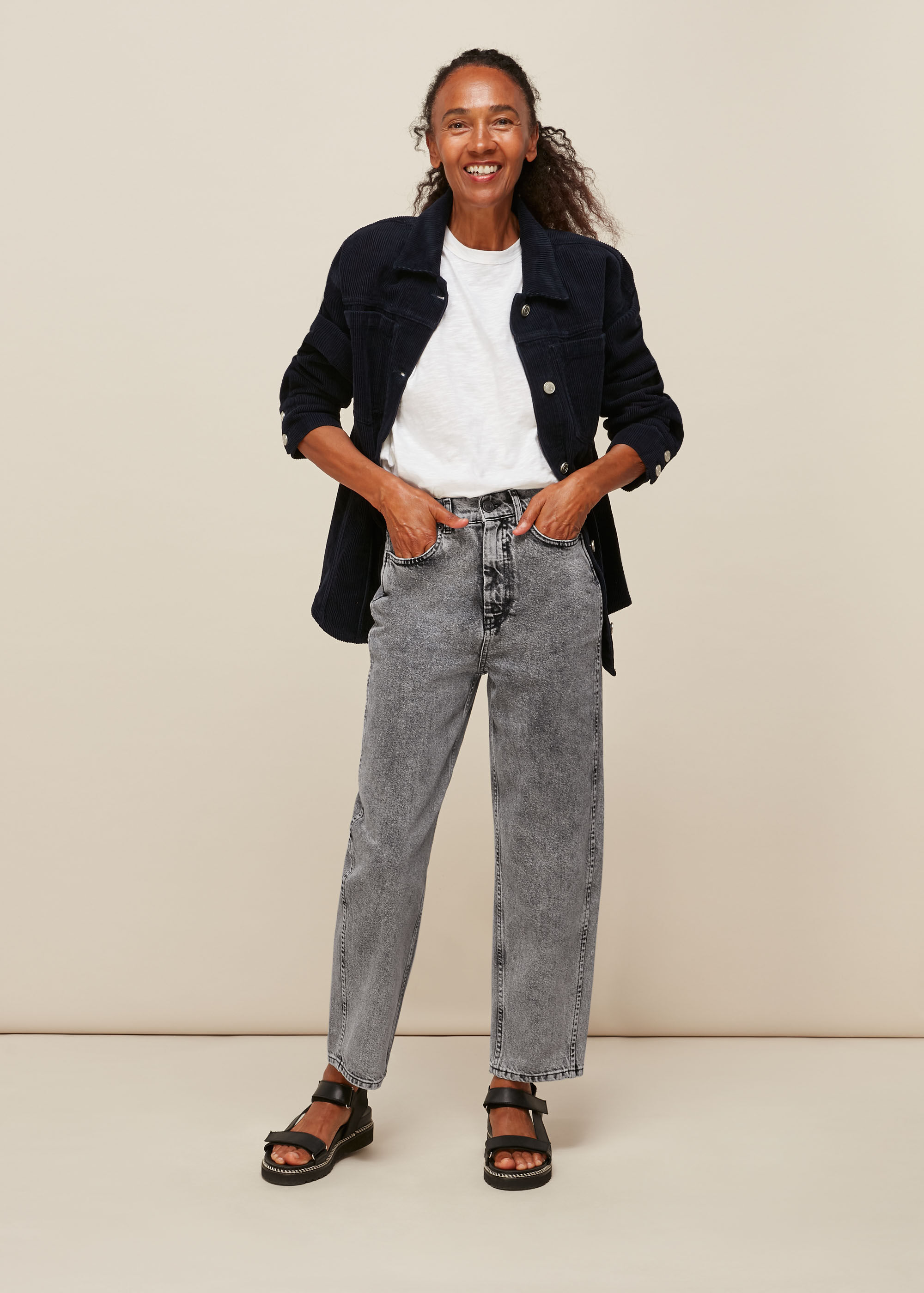DND4DES Water Wash Straight Barrel Jeans - iplace.co.il