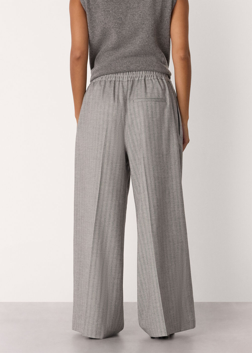 Petite Herringbone Wide Leg Trouser